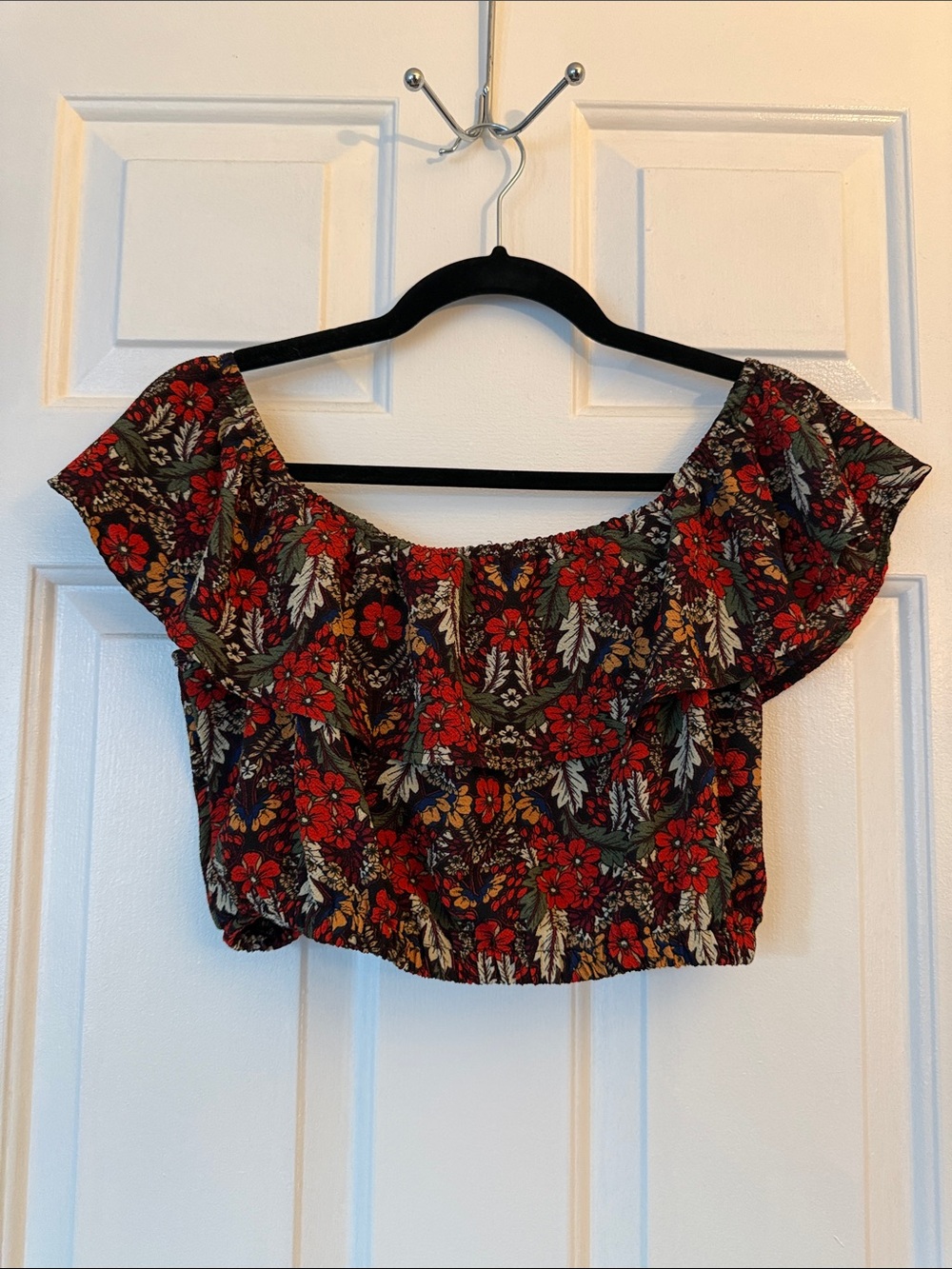 Off-Shoulder Red Floral Crop Top - Women